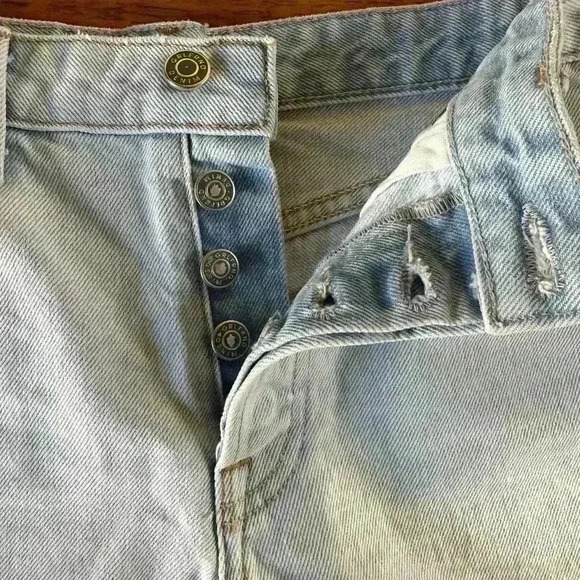 GRLFRND “Cindy” Distressed Jean Shorts In Love Buzz Wash Size 24 EUC! - Picture 7 of 10